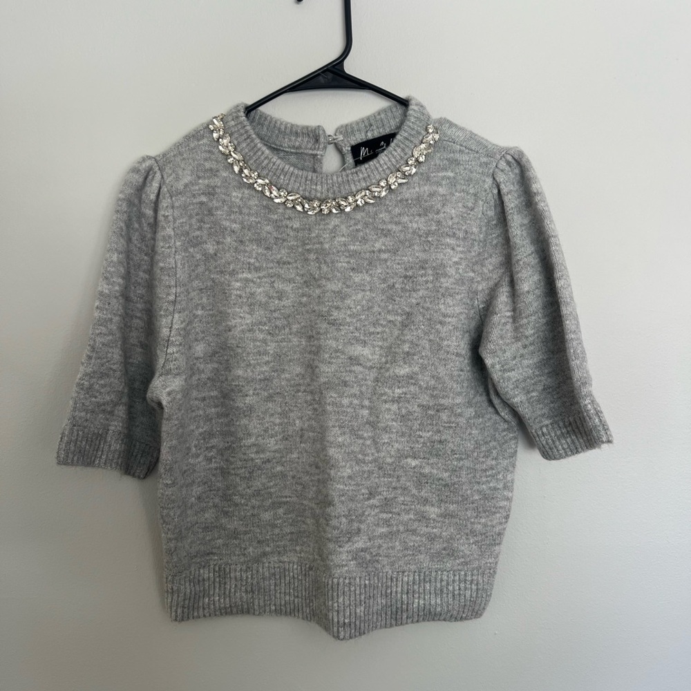 Marled Gray Jewel Neck Sweater Embellished Crystal Neckline Short Sleeve Size L